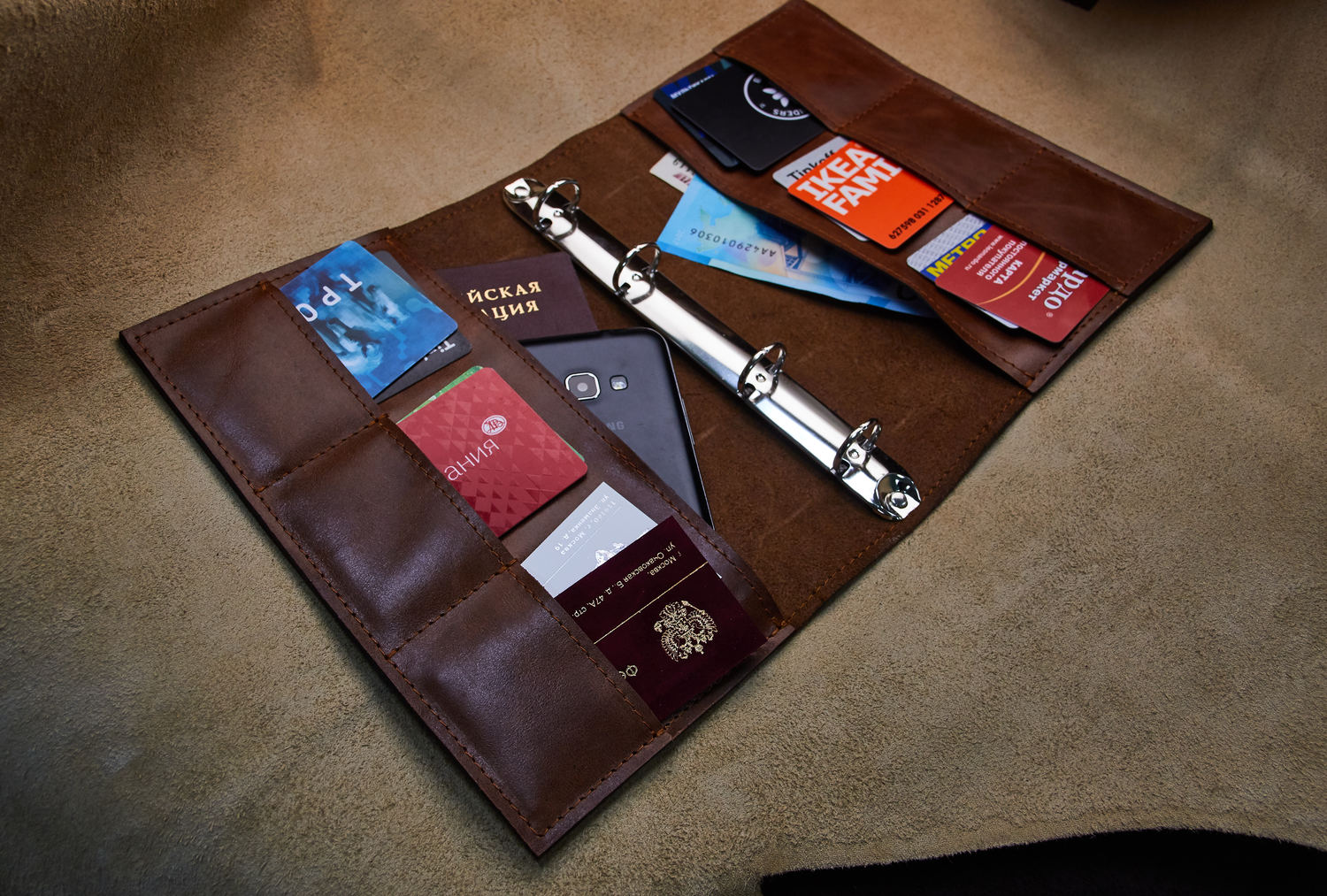 Ежедневник в коже Ежедневник в коже